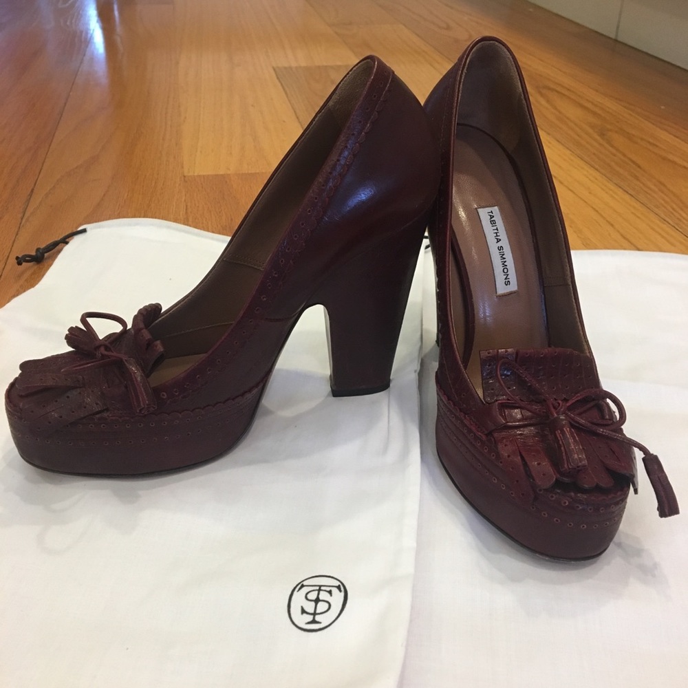 👠 HP!! 👠Tabitha Simmons burgundy heels